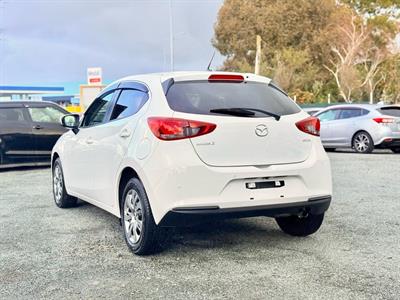 2020 Mazda 2 - Thumbnail