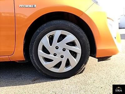 2015 Toyota Aqua - Thumbnail