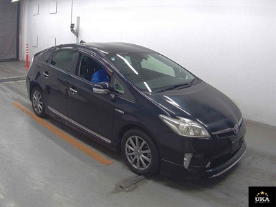 2012 Toyota Prius - Thumbnail