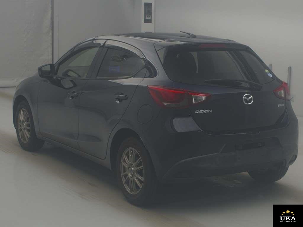 2016 Mazda Demio