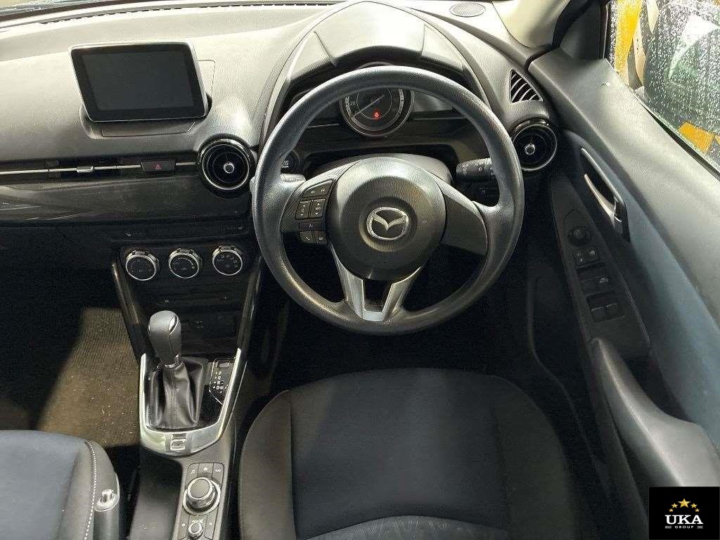2016 Mazda Demio