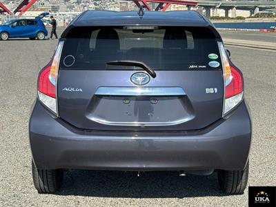 2015 Toyota Aqua - Thumbnail