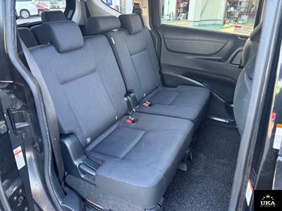 2017 Toyota Sienta - Thumbnail