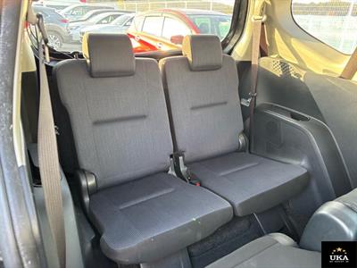 2017 Toyota Sienta - Thumbnail