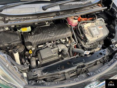 2017 Toyota Sienta - Thumbnail