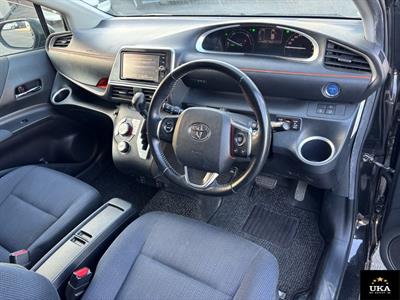 2017 Toyota Sienta - Thumbnail