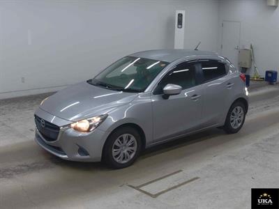 2016 Mazda Demio - Thumbnail