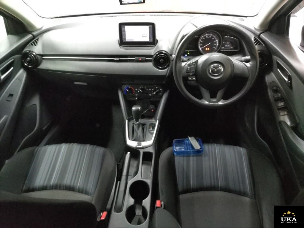 2016 Mazda Demio