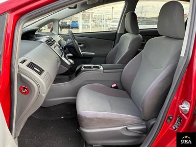 2012 Toyota Prius - Thumbnail