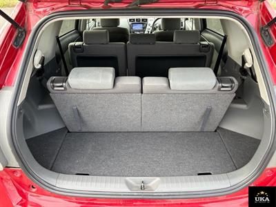 2012 Toyota Prius - Thumbnail