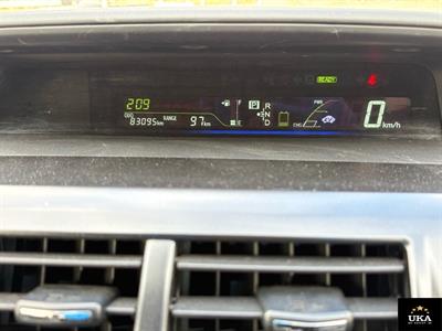 2012 Toyota Prius - Thumbnail