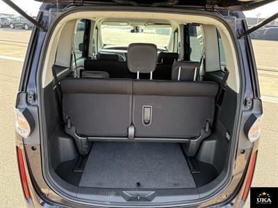 2013 Mazda Biante - Thumbnail