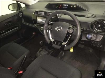 2018 Toyota Aqua - Thumbnail