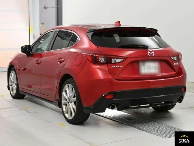 2015 Mazda Axela