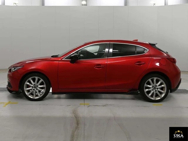 2015 Mazda Axela