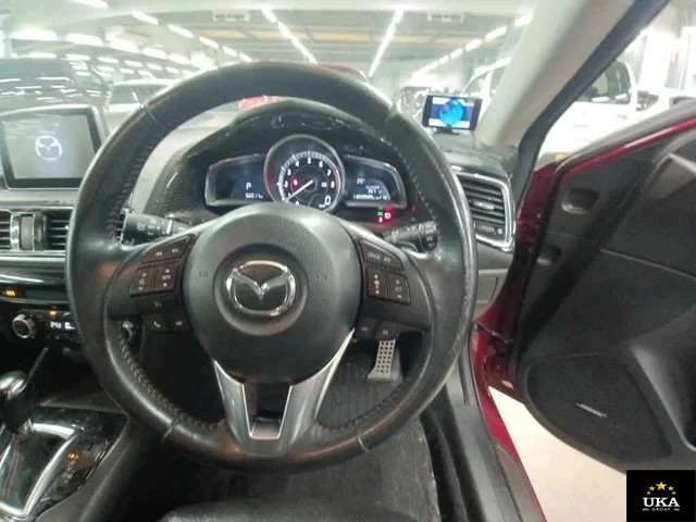 2015 Mazda Axela