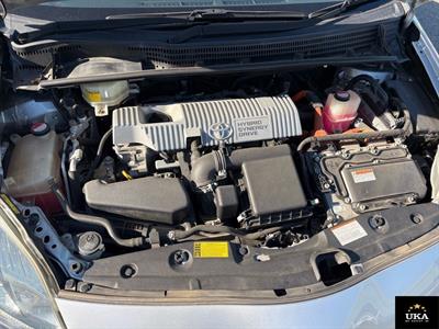 2015 Toyota Prius - Thumbnail