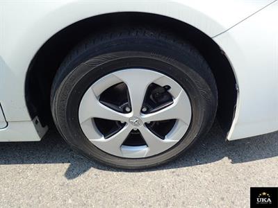 2012 Toyota Prius - Thumbnail