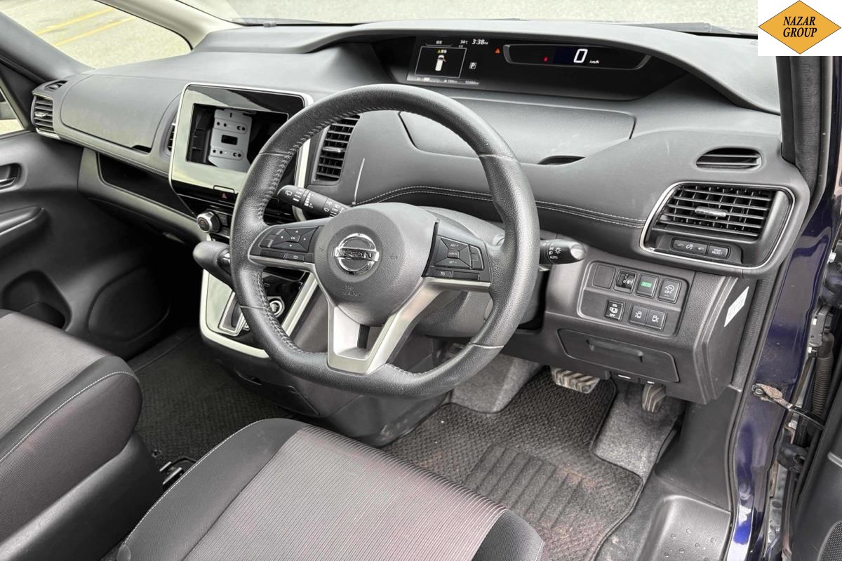 2017 Nissan Serena