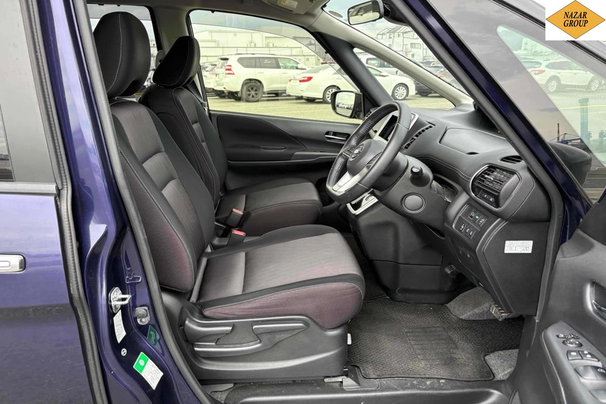 2017 Nissan Serena