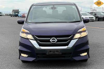 2017 Nissan Serena - Thumbnail