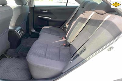2014 Toyota Camry - Thumbnail