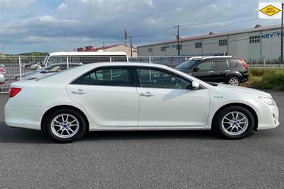2014 Toyota Camry - Thumbnail