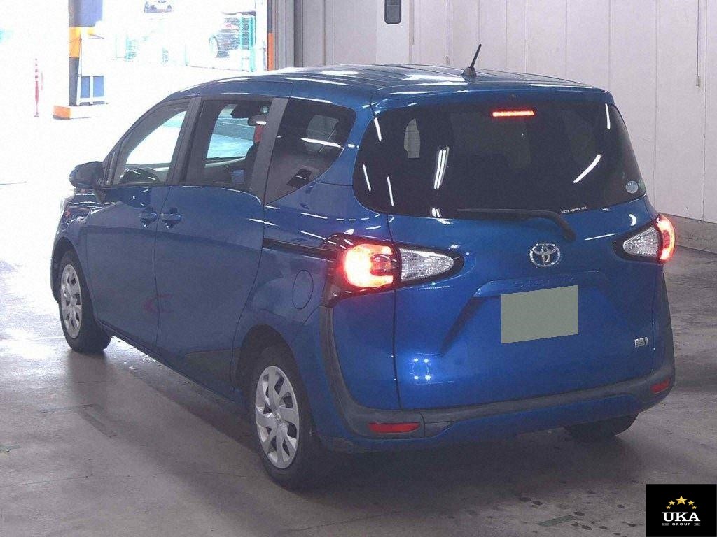 2015 Toyota Sienta