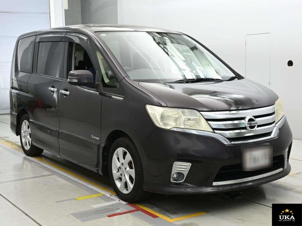2013 Nissan Serena