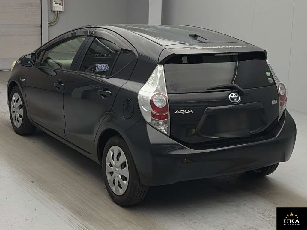 2013 Toyota Aqua