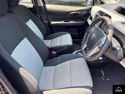 2013 Toyota Aqua - Thumbnail