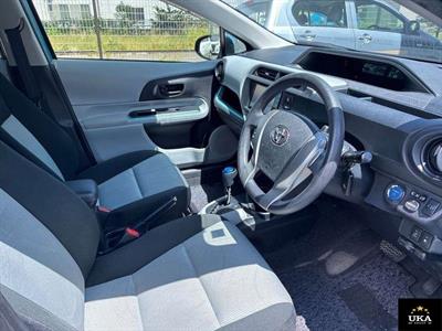 2012 Toyota Aqua - Thumbnail