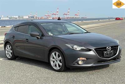 2014 Mazda Axela