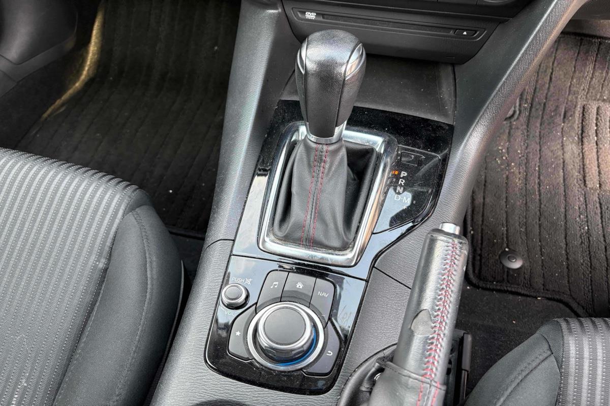 2014 Mazda Axela