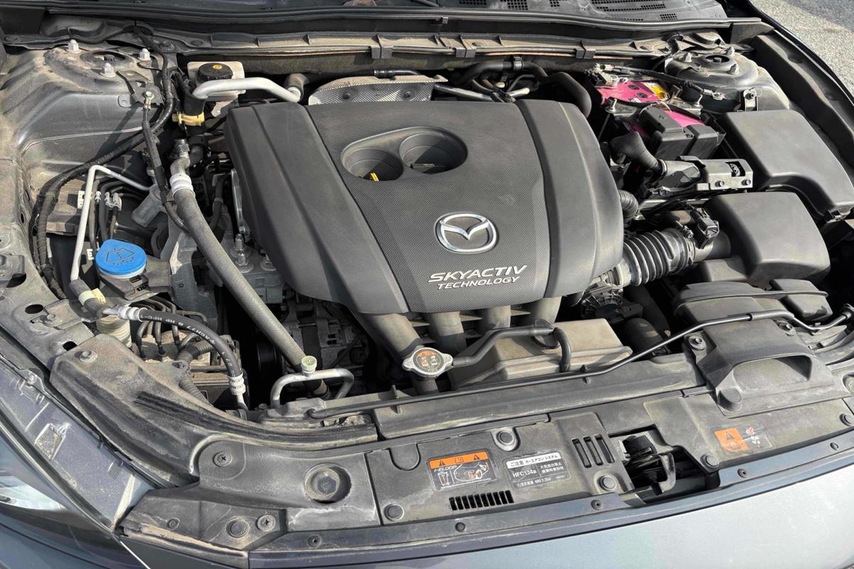 2014 Mazda Axela