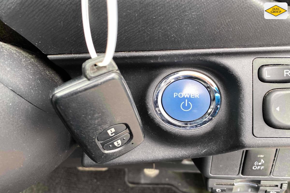 2014 Toyota Aqua