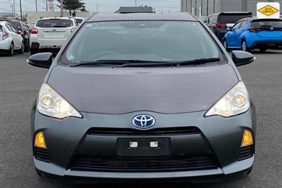 2014 Toyota Aqua - Thumbnail