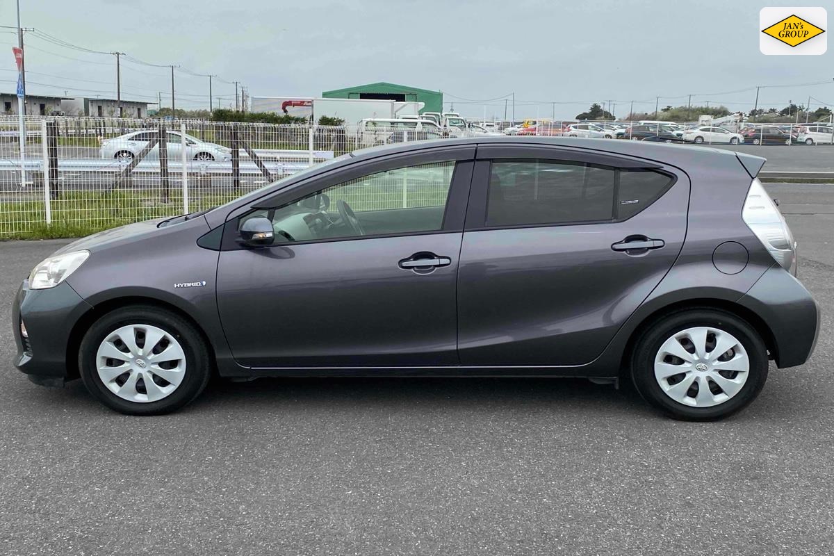 2014 Toyota Aqua