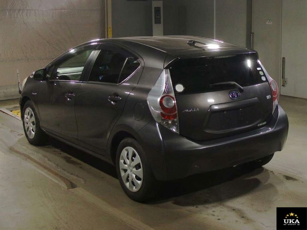 2013 Toyota Aqua
