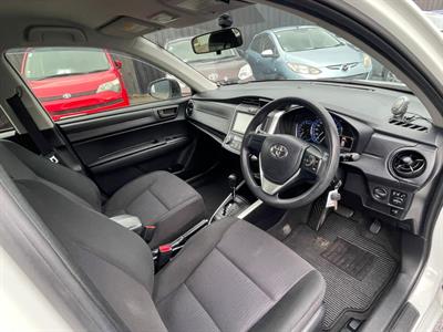 2016 Toyota Corolla - Thumbnail