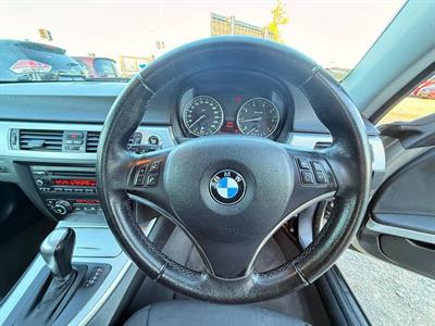 2007 BMW 320i - Thumbnail