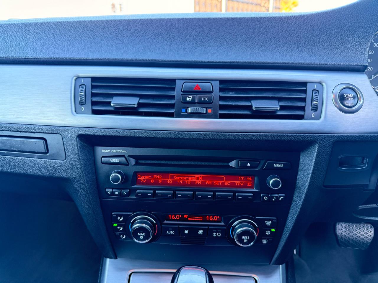 2007 BMW 320i