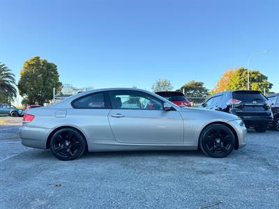 2007 BMW 320i - Thumbnail