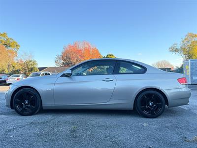 2007 BMW 320i - Thumbnail