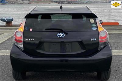 2014 Toyota Aqua - Thumbnail