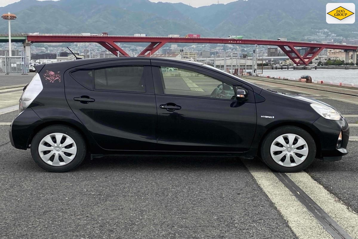 2014 Toyota Aqua