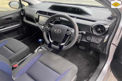 2019 Toyota Aqua - Thumbnail