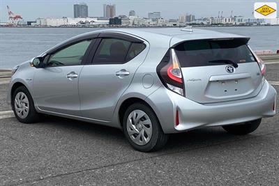 2019 Toyota Aqua - Thumbnail