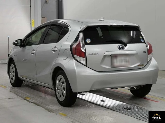 2016 Toyota Aqua