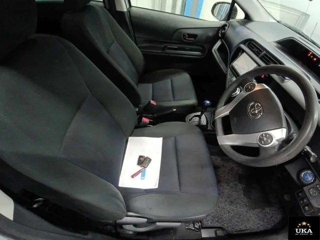 2016 Toyota Aqua